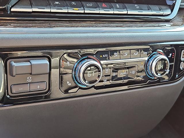 2024 GMC Sierra 1500 Vehicle Photo in TREVOSE, PA 19053-4984