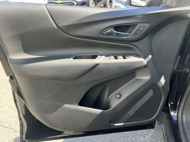 2021 Chevrolet Equinox Vehicle Photo in Roslyn, NY 11576