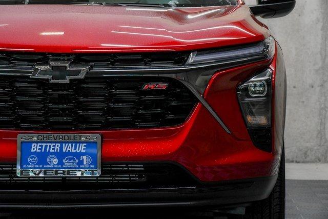 2025 Chevrolet Trax Vehicle Photo in EVERETT, WA 98203-5662