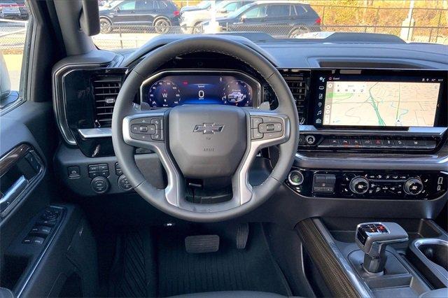 2024 Chevrolet Silverado 1500 Vehicle Photo in TOPEKA, KS 66609-0000