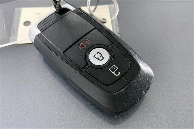 2022 Ford Edge Vehicle Photo in INDEPENDENCE, MO 64055-1314