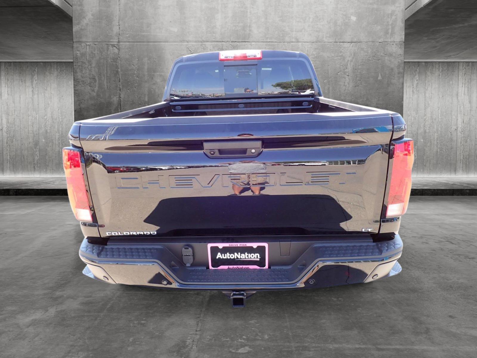 2024 Chevrolet Colorado Vehicle Photo in DENVER, CO 80221-3610