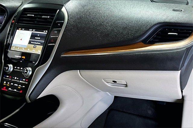 2019 Lincoln MKC Vehicle Photo in TOPEKA, KS 66609-0000