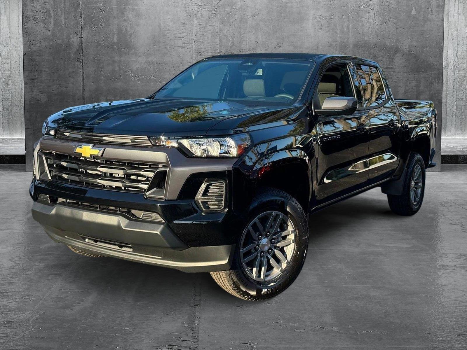 2025 Chevrolet Colorado Vehicle Photo in GREENACRES, FL 33463-3207