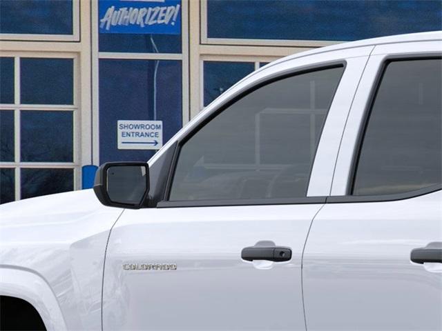 2025 Chevrolet Colorado Vehicle Photo in ENGLEWOOD, CO 80113-6708