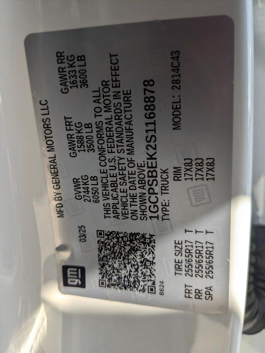 2025 Chevrolet Colorado Vehicle Photo in MIAMI, FL 33134-2699