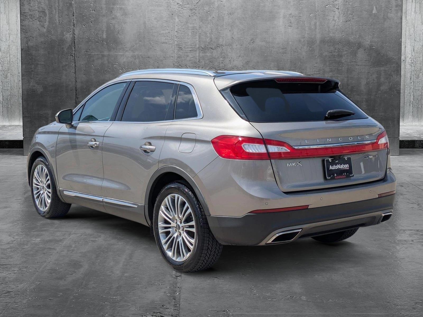 2016 Lincoln MKX Vehicle Photo in Tustin, CA 92782