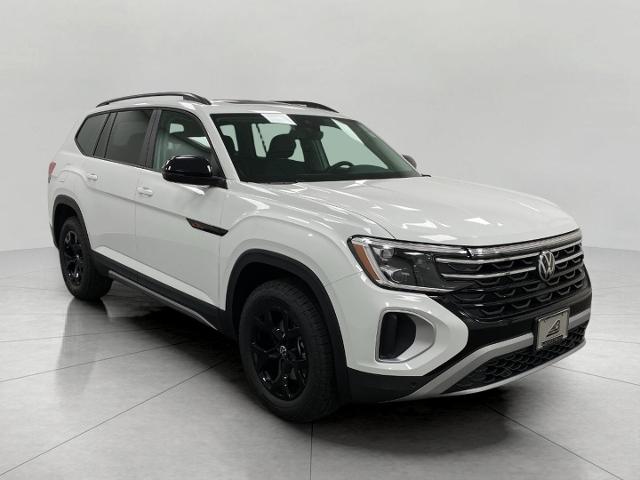 2025 Volkswagen Atlas Vehicle Photo in Appleton, WI 54913