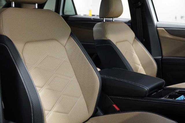 2024 Volkswagen Atlas Cross Sport Vehicle Photo in GRAPEVINE, TX 76051