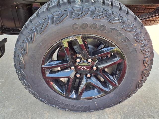 2025 Chevrolet Silverado 1500 Vehicle Photo in ELGIN, TX 78621-4245