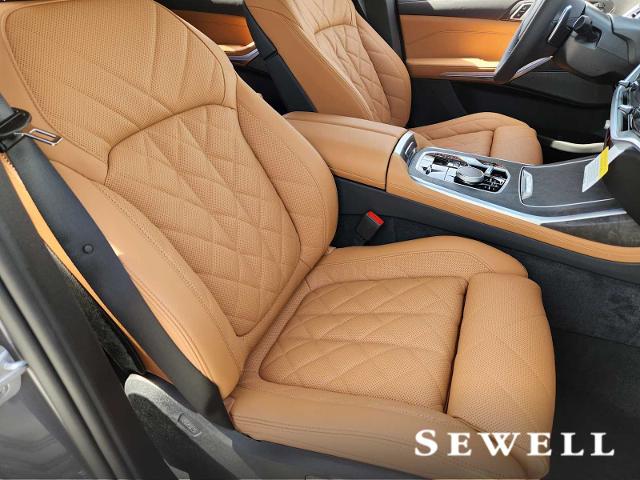 2026 BMW X7 xDrive40i Vehicle Photo in PLANO, TX 75024
