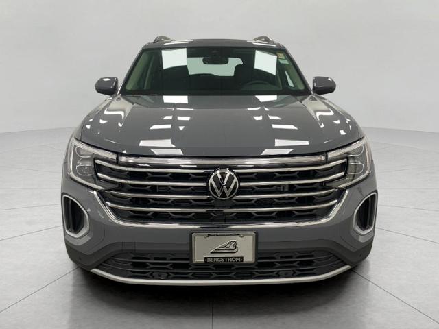2025 Volkswagen Atlas Vehicle Photo in Appleton, WI 54913