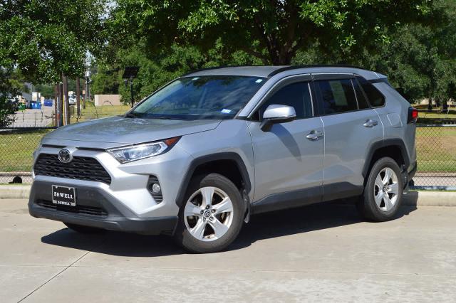 2020 Toyota RAV4 Vehicle Photo in Houston, TX 77090