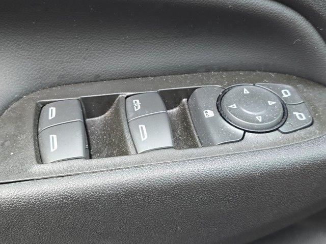 2023 Chevrolet Equinox Vehicle Photo in Pleasant Hills, PA 15236