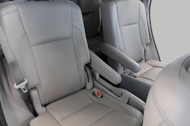 2016 Toyota Highlander Vehicle Photo in Green Bay, WI 54304