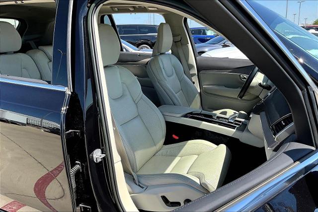 2023 Volvo XC90 Vehicle Photo in San Antonio, TX 78230