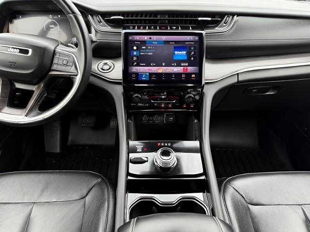 2022 Jeep Grand Cherokee L Vehicle Photo in Kaukauna, WI 54130