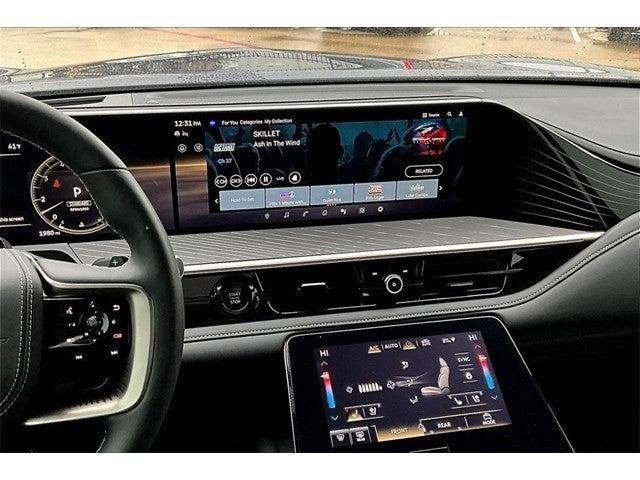 2025 INFINITI QX80 Vehicle Photo in Grapevine, TX 76051