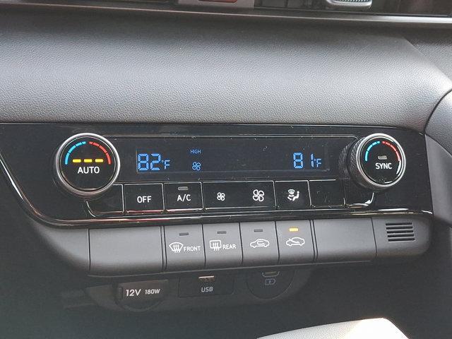2025 Hyundai ELANTRA Vehicle Photo in Philadelphia, PA 19116