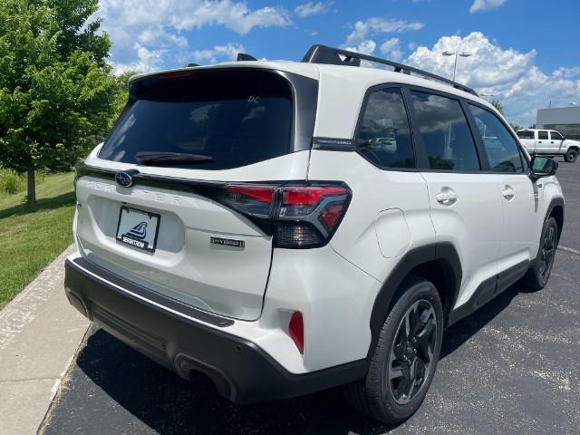 2025 Subaru Forester Vehicle Photo in Oshkosh, WI 54904