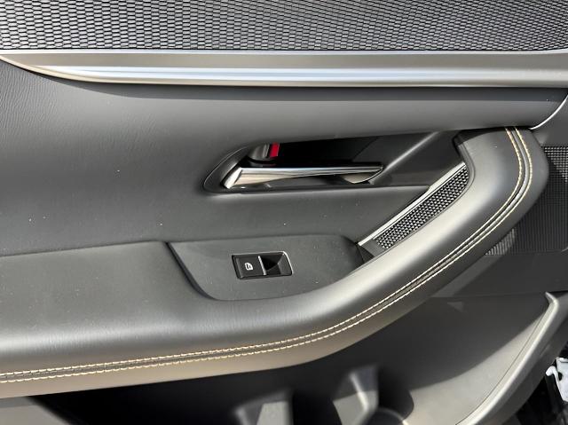 2025 Mazda CX-90 Vehicle Photo in Green Bay, WI 54304