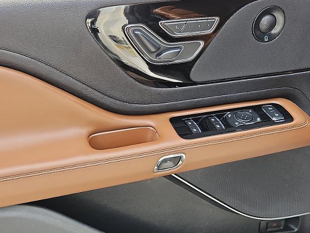 2021 Lincoln Aviator Vehicle Photo in TREVOSE, PA 19053-4984