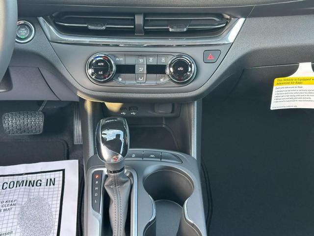2025 Buick Envista Vehicle Photo in COLUMBIA, MO 65203-3903