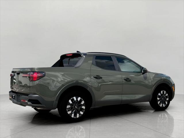 2025 Hyundai SANTA CRUZ Vehicle Photo in Green Bay, WI 54304