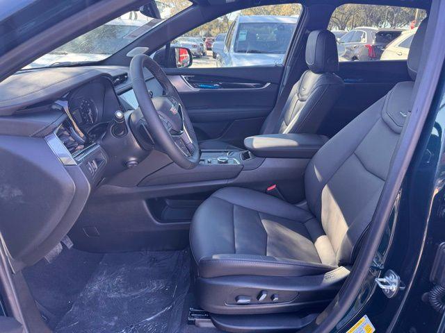 2025 Cadillac XT5 Vehicle Photo in DELRAY BEACH, FL 33483-3294