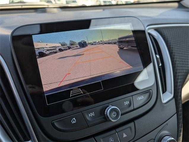 2025 Chevrolet Malibu Vehicle Photo in ENGLEWOOD, CO 80113-6708