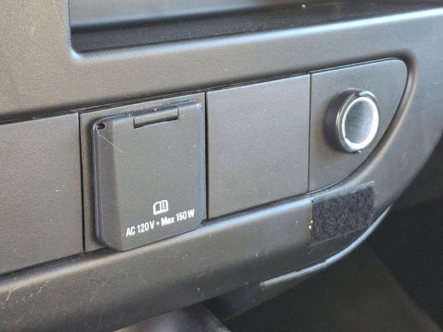 2023 GMC Savana Passenger 3500 Vehicle Photo in PAWLING, NY 12564-3219