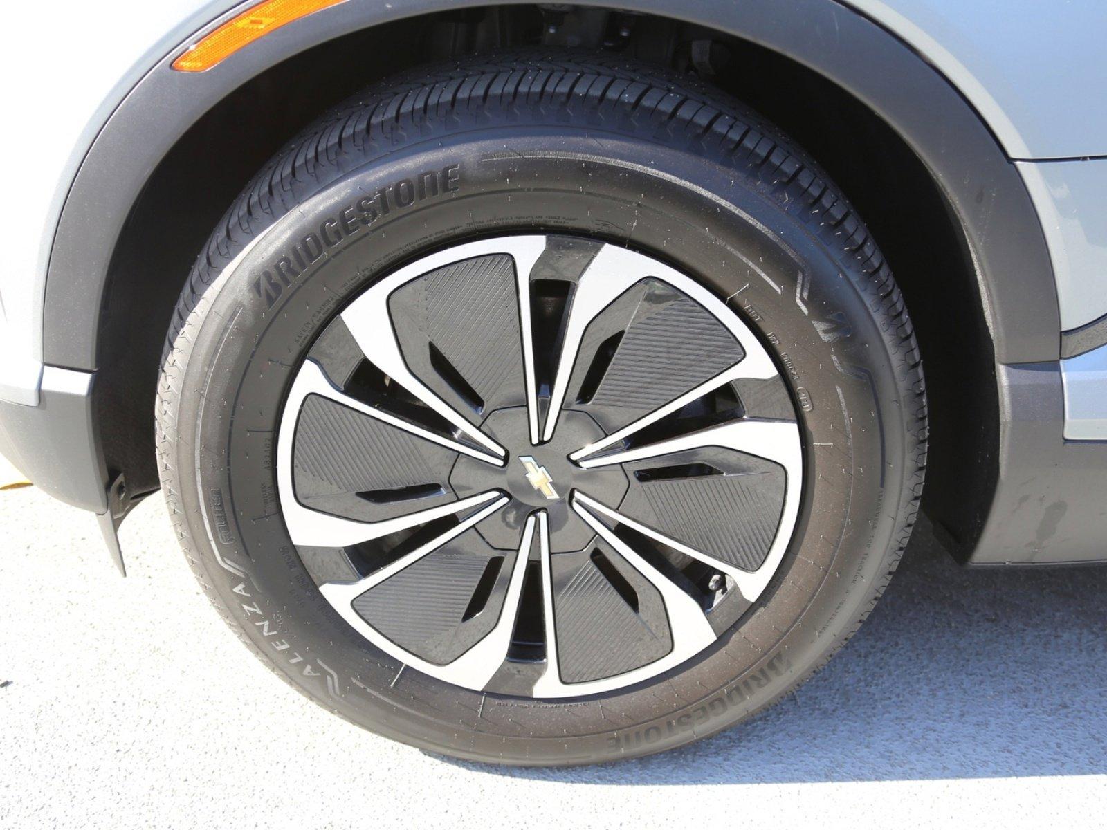 2025 Chevrolet Blazer EV Vehicle Photo in LOS ANGELES, CA 90007-3794