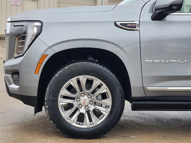 2025 GMC Yukon XL Vehicle Photo in GAINESVILLE, TX 76240-2013