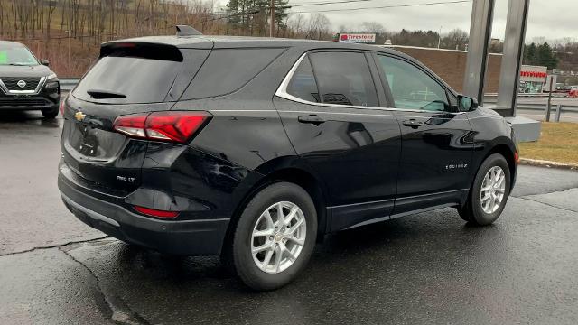 2022 Chevrolet Equinox Vehicle Photo in MOON TOWNSHIP, PA 15108-2571