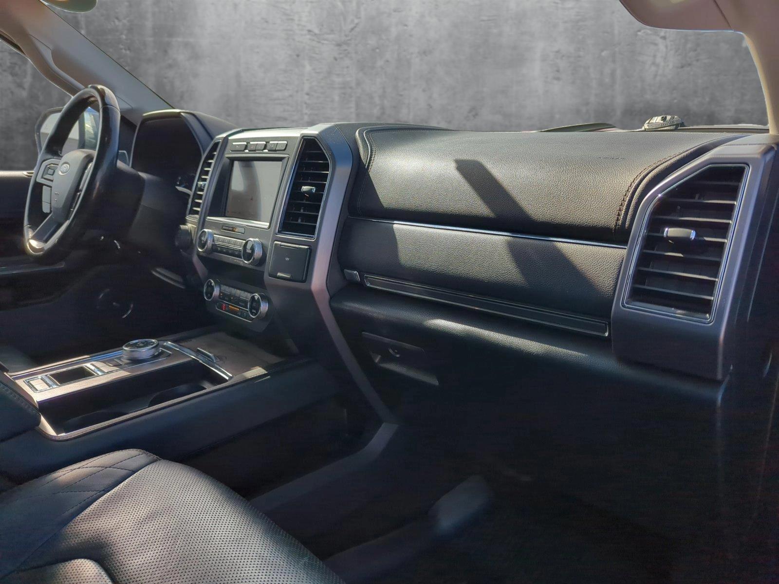2019 Ford Expedition Vehicle Photo in Memphis, TN 38133