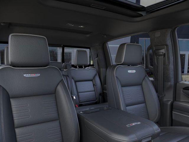 2025 GMC Sierra 2500 HD Vehicle Photo in DANBURY, CT 06810-5034