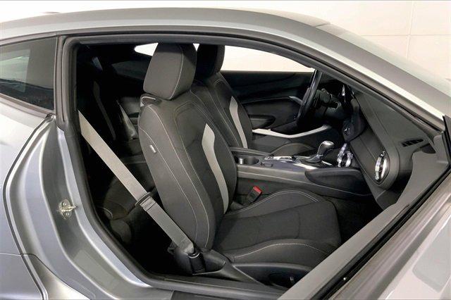 2023 Chevrolet Camaro Vehicle Photo in INDEPENDENCE, MO 64055-1314