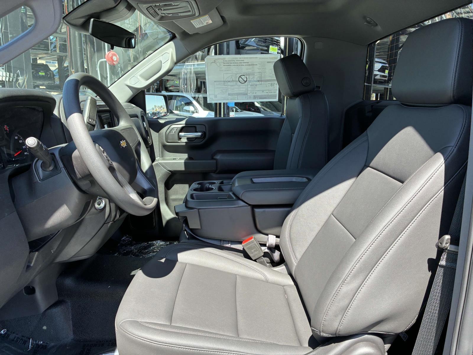 2025 Chevrolet Silverado 1500 Vehicle Photo in LOS ANGELES, CA 90007-3794