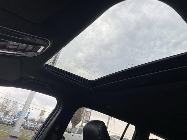 2025 Jeep Grand Cherokee L Vehicle Photo in Doylsetown, PA 18901