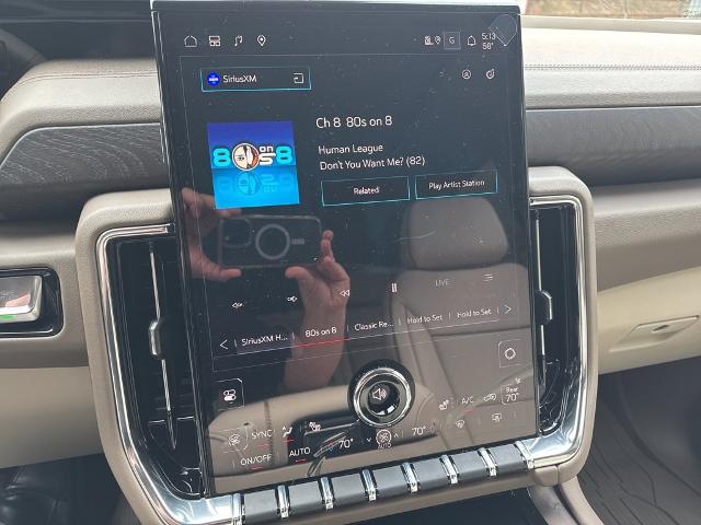 2025 GMC Yukon Vehicle Photo in MARION, NC 28752-6372