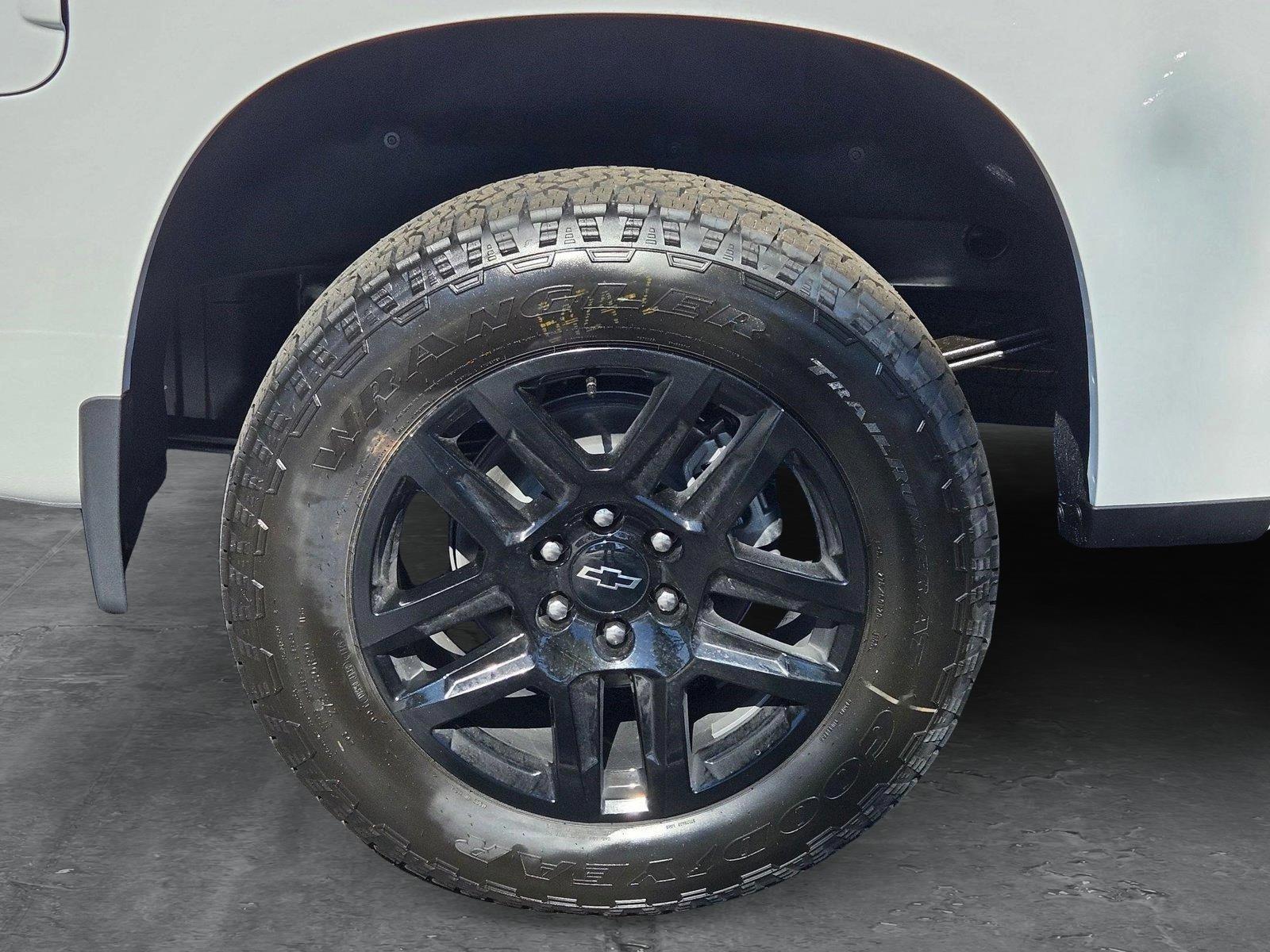 2025 Chevrolet Silverado 1500 Vehicle Photo in GREENACRES, FL 33463-3207