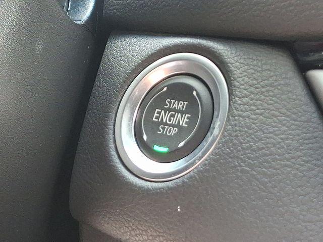 2024 Cadillac XT4 Vehicle Photo in DANBURY, CT 06810-5034