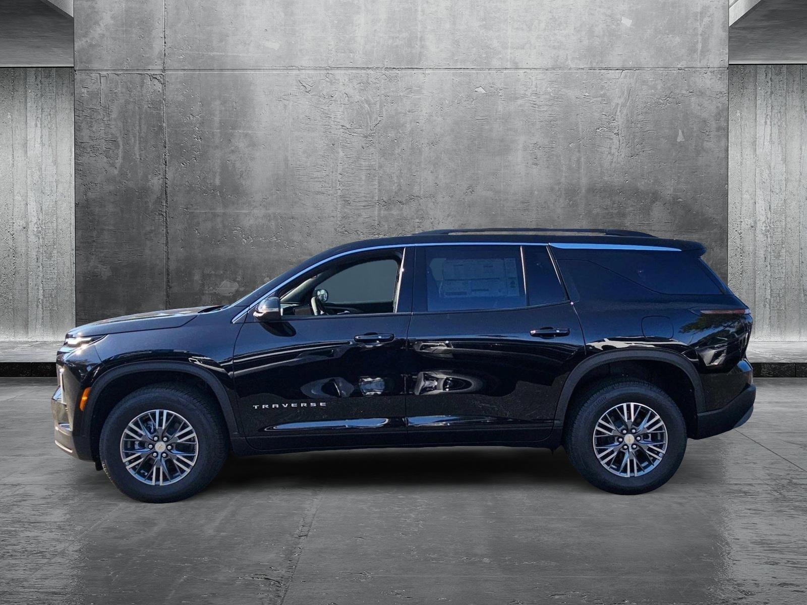 2025 Chevrolet Traverse Vehicle Photo in GREENACRES, FL 33463-3207