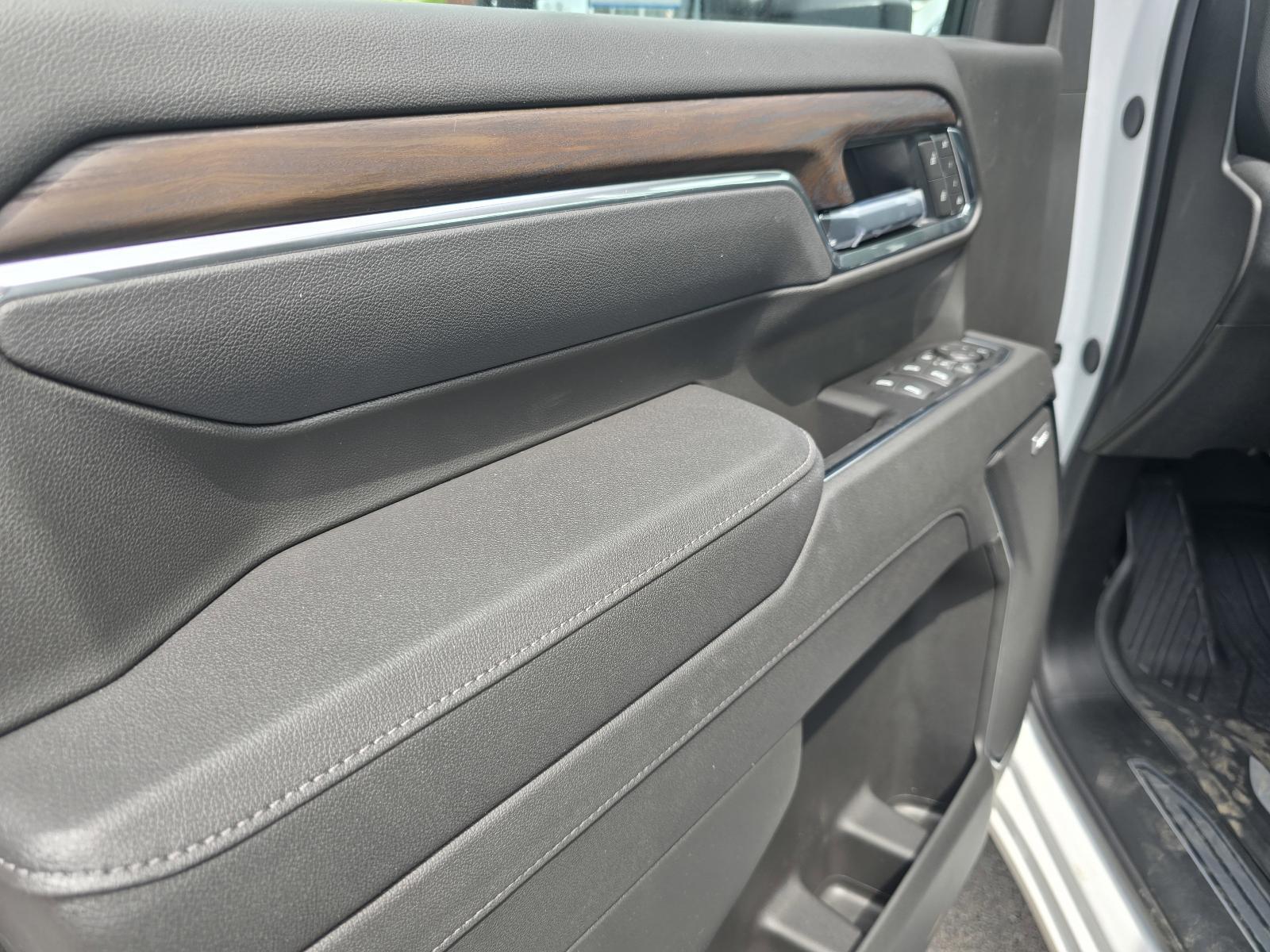 2025 GMC Sierra 2500 HD Vehicle Photo in Rolla, MO 65401