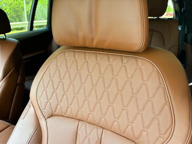 2025 BMW X7 ALPINA XB7 Vehicle Photo in Grapevine, TX 76051
