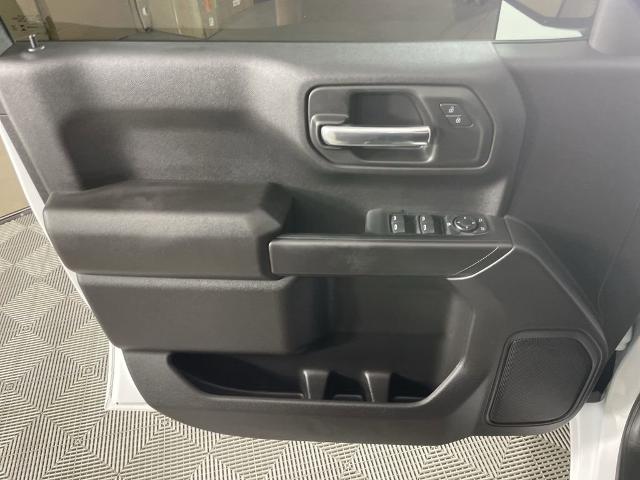 2024 GMC Sierra 1500 Vehicle Photo in GILBERT, AZ 85297-0402
