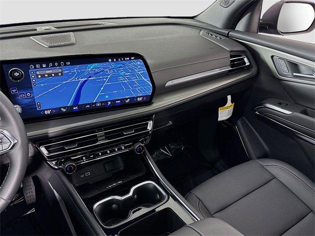 2025 Chevrolet Traverse Vehicle Photo in PUYALLUP, WA 98371-4149