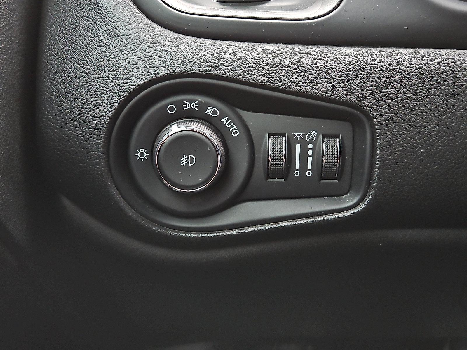 2018 Jeep Renegade Vehicle Photo in Trevose, PA 19053