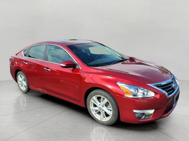 2013 Nissan Altima Vehicle Photo in Oshkosh, WI 54904