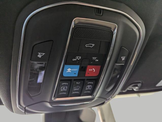 2025 Jeep Wagoneer Vehicle Photo in Oshkosh, WI 54901